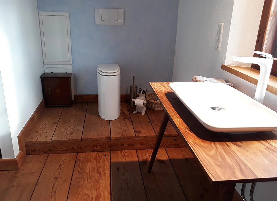 Modernisiertes Badezimmer
